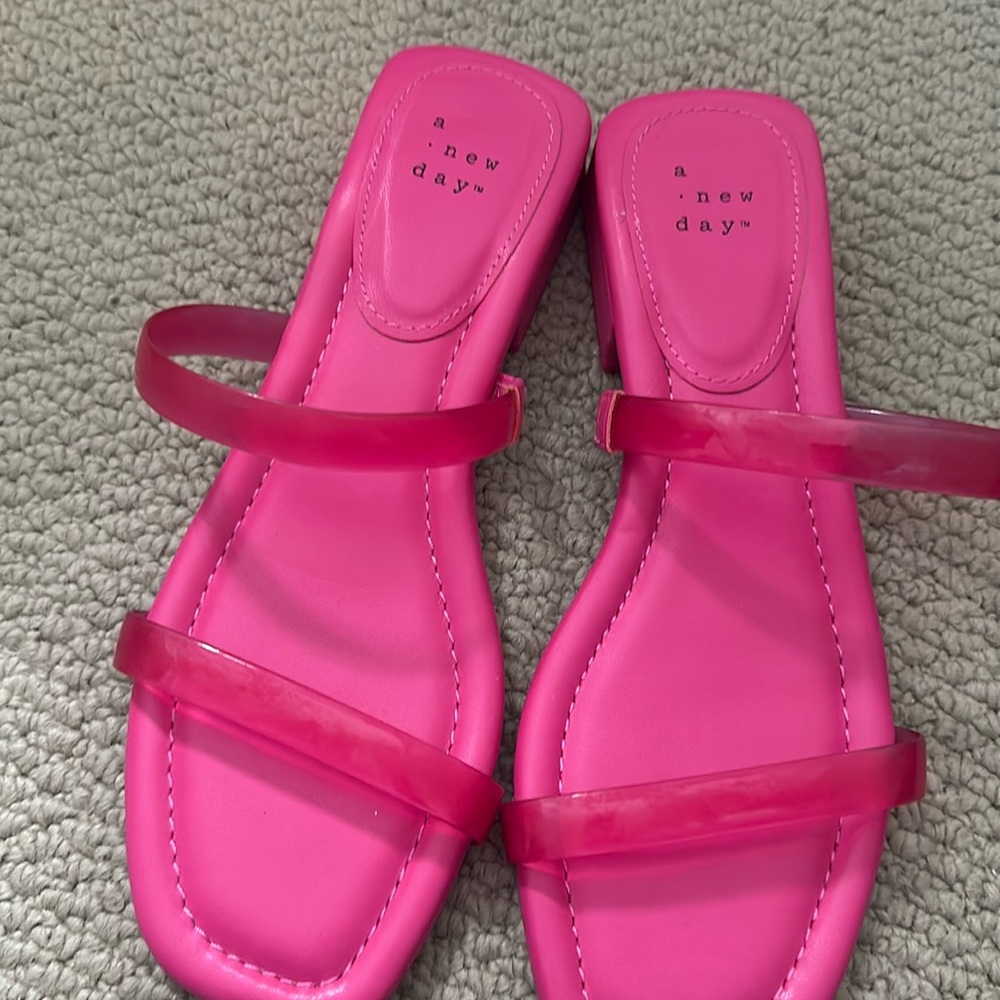 A New Day hot pink sandal sz 7